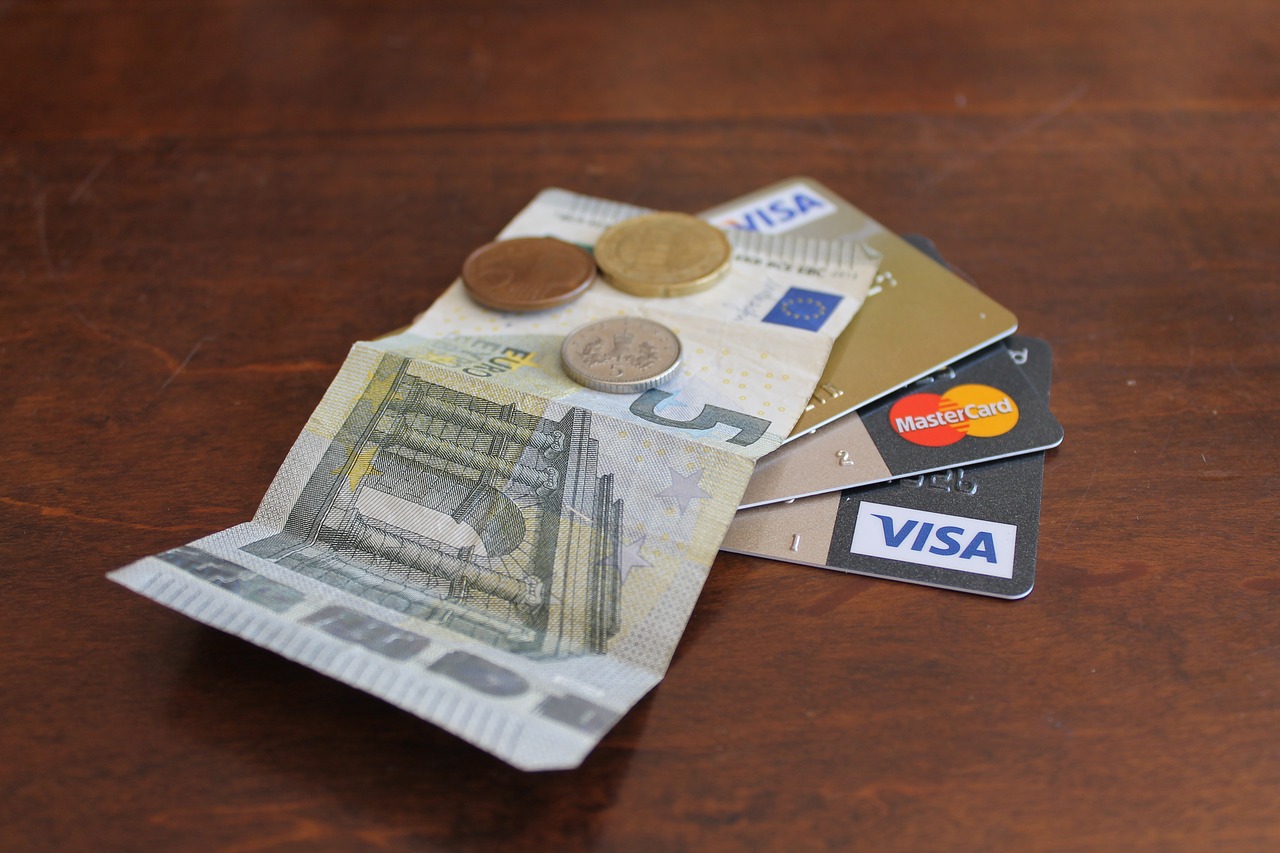 信用卡換現金行動支付專人隨時刷卡換現金