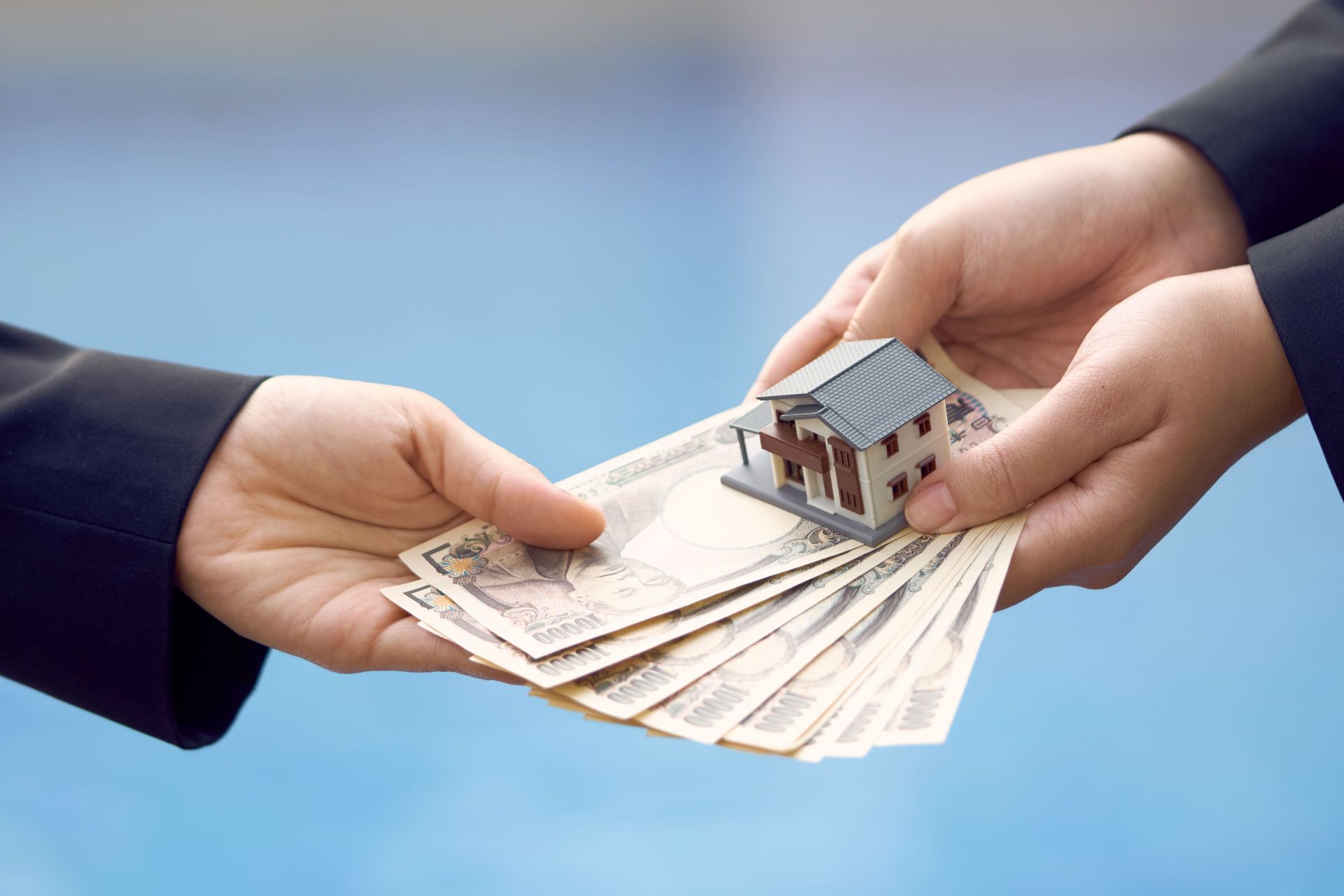 借款利息低是否適用於個人貸款、房屋貸款和汽車貸款？